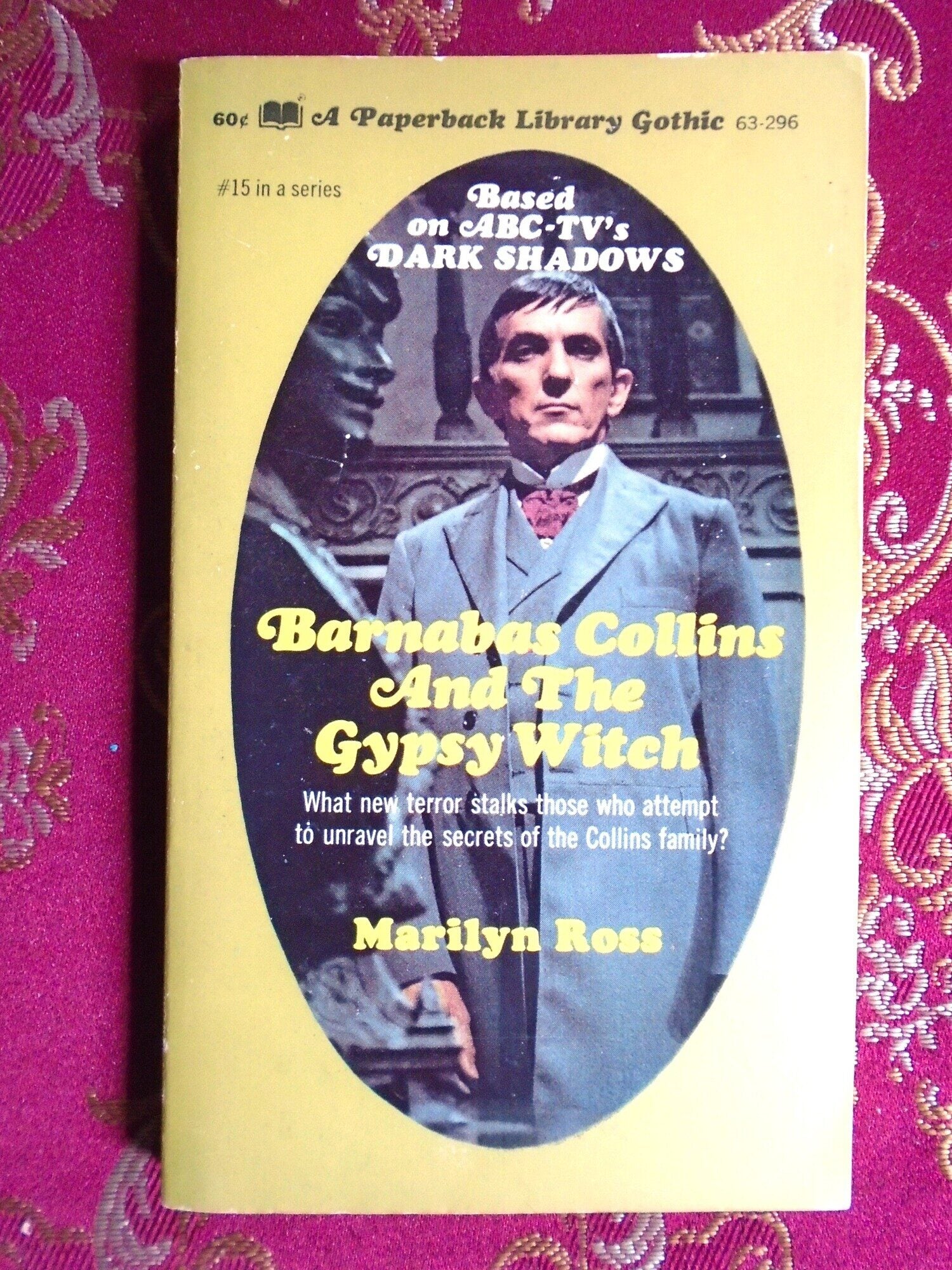 BARNABAS COLLINS AND THE GYPSY WITCH DARK SHADOWS #15 | Marilyn Ross ...