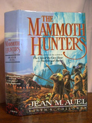 Item #33648 THE MAMMOTH HUNTERS. Jean M. Auel