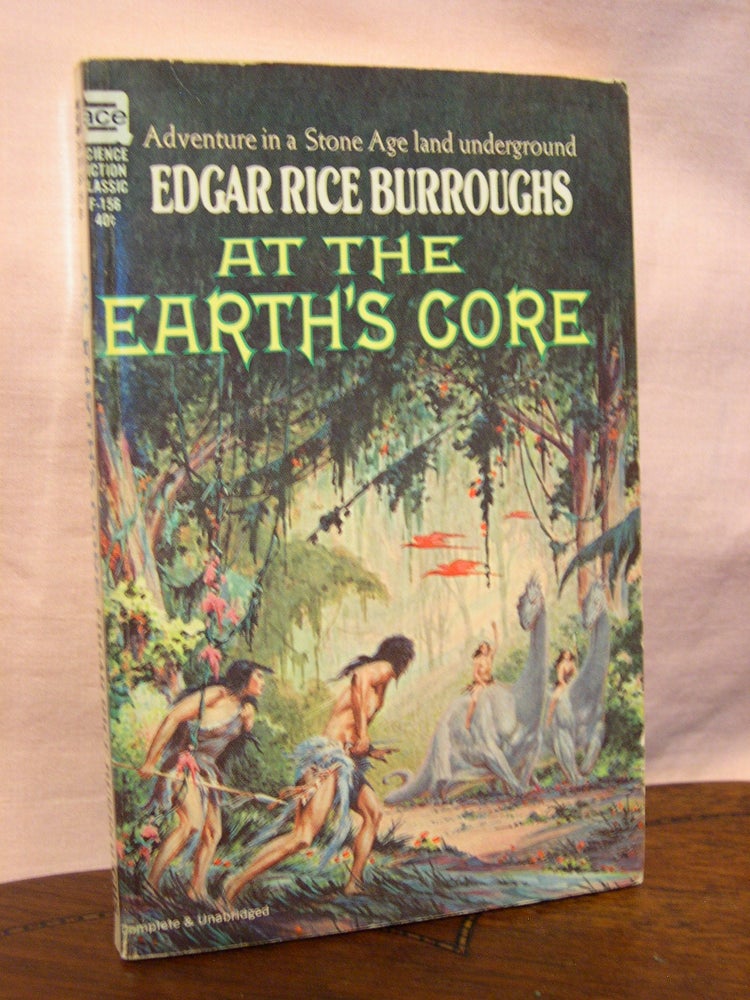 Item #44697 AT THE EARTH'S CORE. Edgar Rice Burroughs.